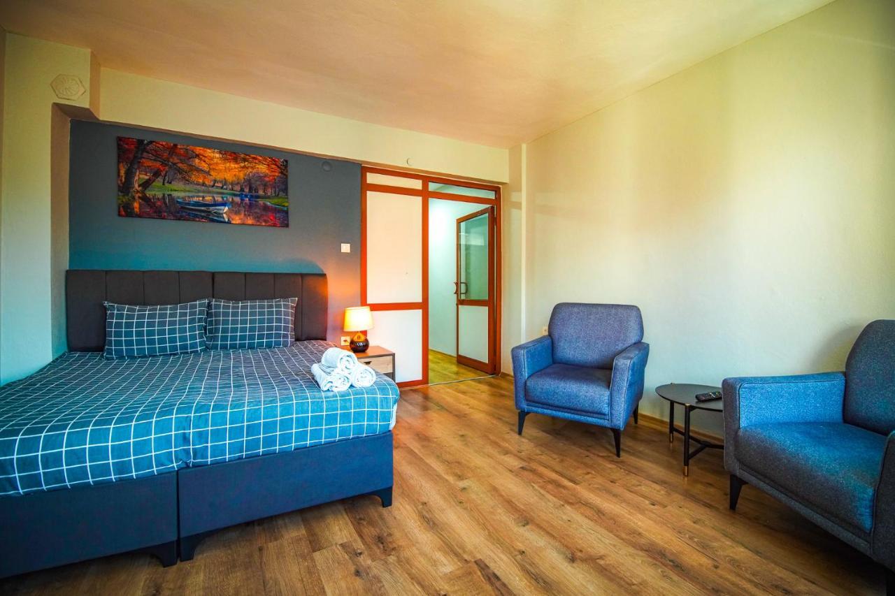 Yaghane Apartament *