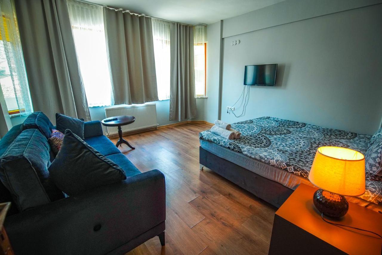 Yaghane Apartament